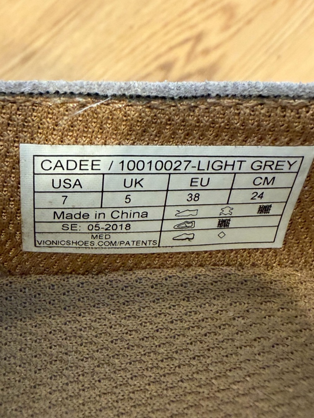 Vionic Cadee suede Mary Jane shoes - Picture 3 of 13